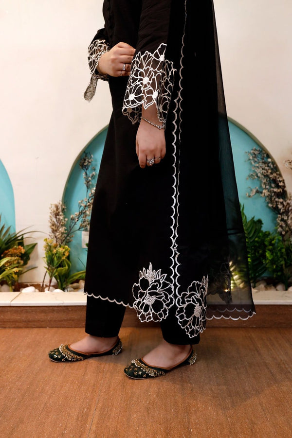 Black Petal | Embroidered Suit