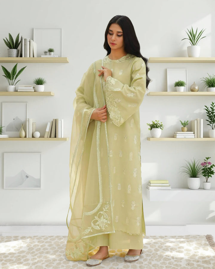 Golden Petal 3-piece suit